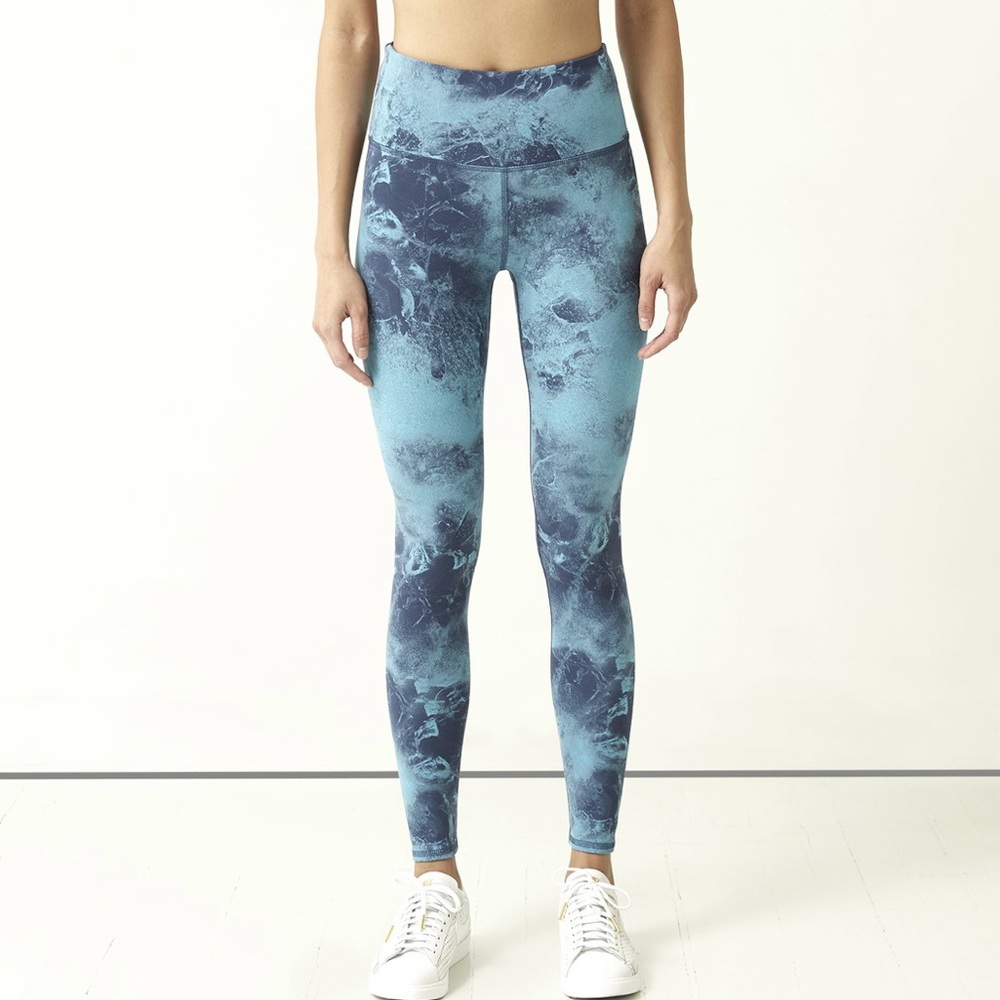 Nualime (CorePower) Power Leggings in Blue Tie Dye